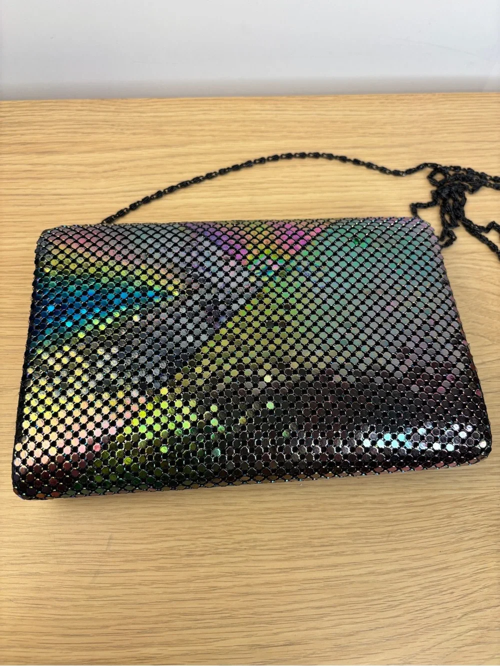 Metal Mesh Iridescent‎ Envelope Clutch With Chain